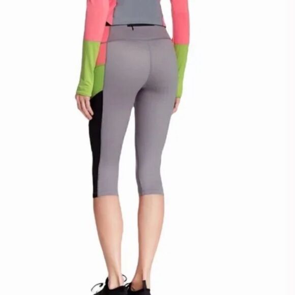 Spanx Gray Colorblock Compression Knee Pant Leggings - Picture 2 of 11